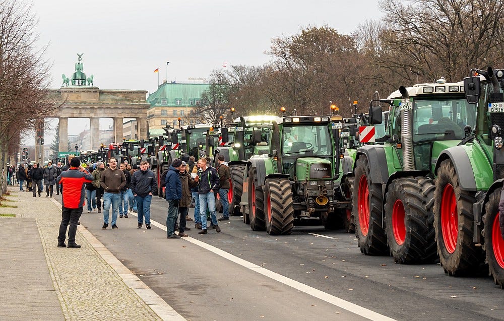 Farmers demonstrate against APR changes